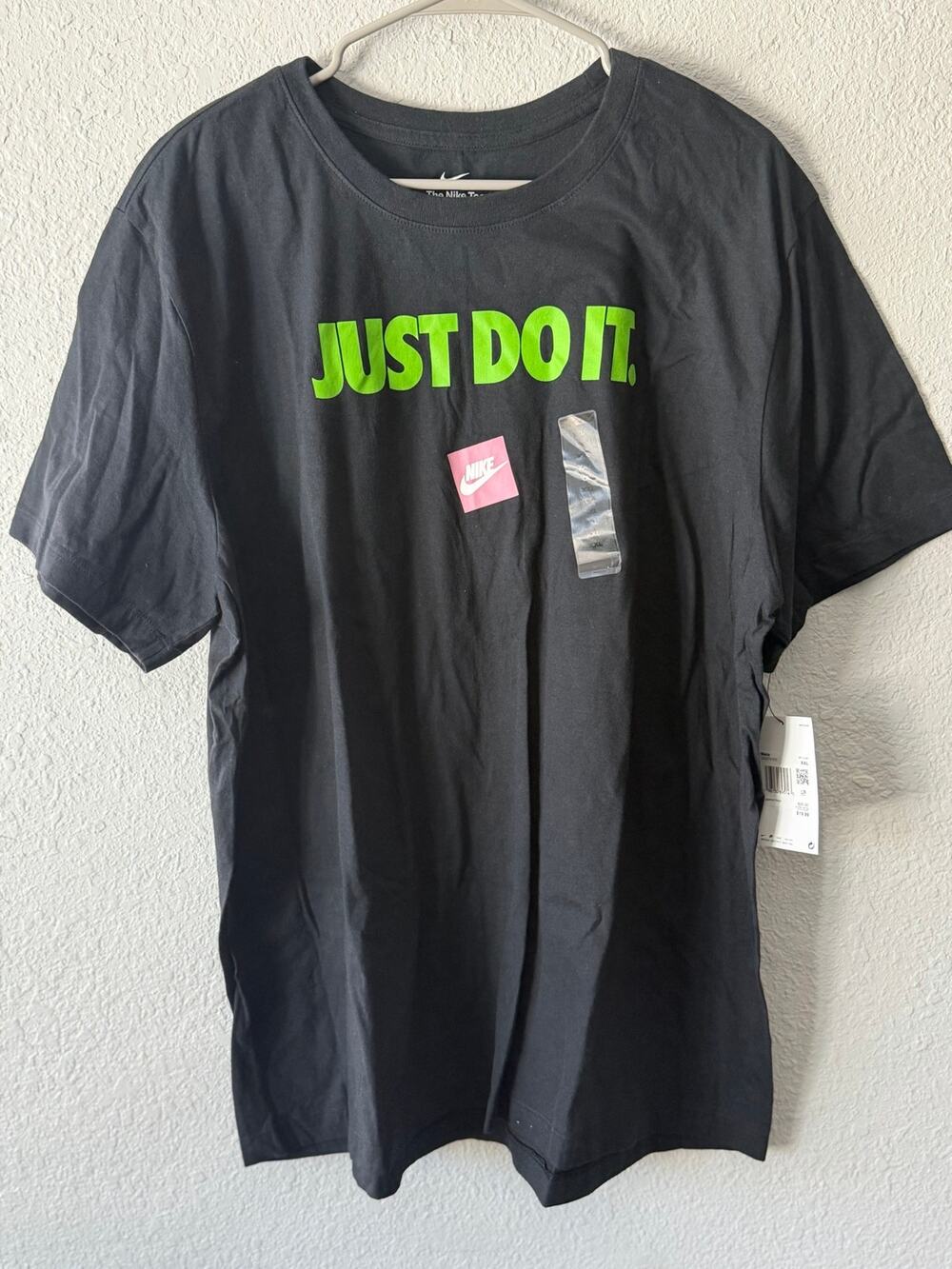 Nike Just Do It Men's Size XXL Shirt. New with Tag